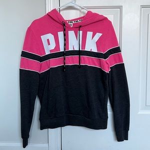 pink sweatshirt - small